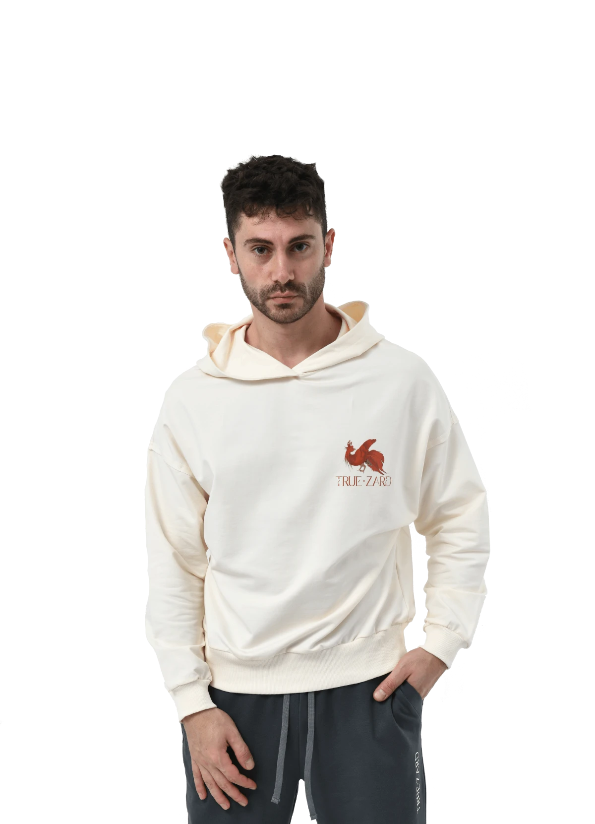 Կարմիր փյունիկ հուդի